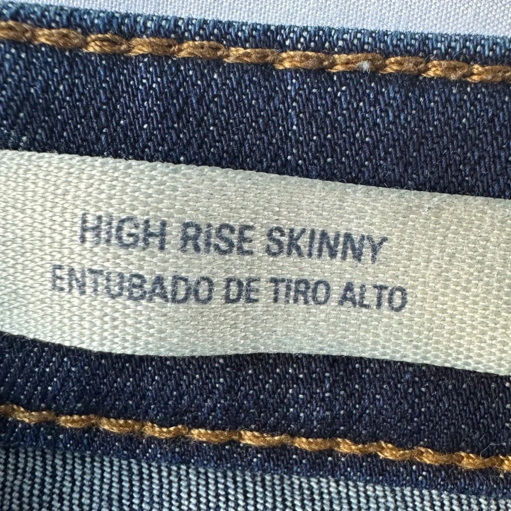 Universal Thread Dark Blue Skinny Jeans - Picture 6 of 6